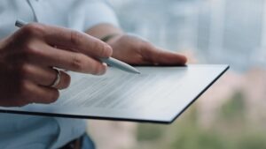 Best E Ink Tablets Under $500 For Students