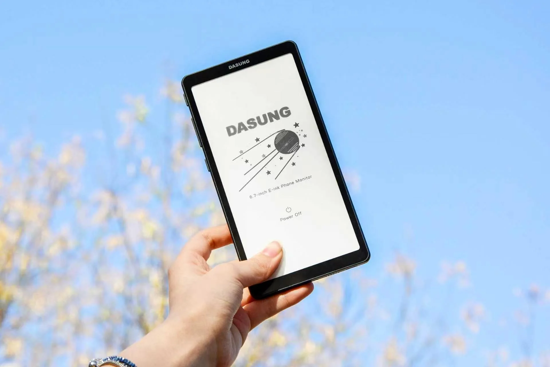 Dasung Launches Link 2